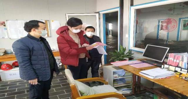  防疫物资短缺？返沪人员怎么隔离？吃饭如何解决？这些“复工”难题在浦东这个镇都有了解决方案！