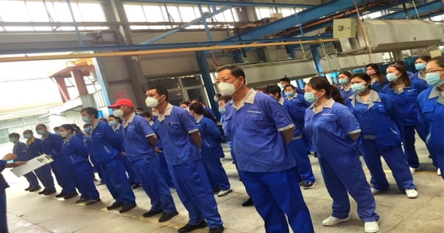 员工出门返家不再难 正常的生产生活秩序正在回来
